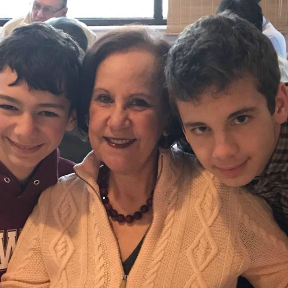 Meet your Posher, Mona - Picture 1 of 1